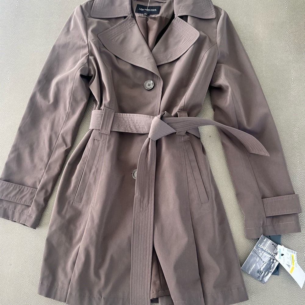 Women's London Fog Brown Trench Coat medium NWT